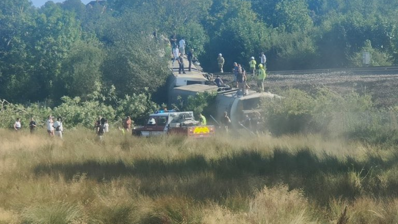 18 injured, 2 seriously, after passenger train derails in southern England