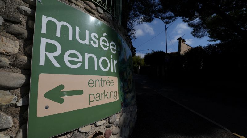 2 Renoir paintings recovered from French museum heist, 6 arrested