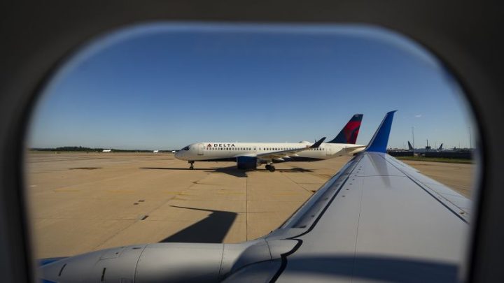 Delta expects higher fares and strong demand through the holiday season