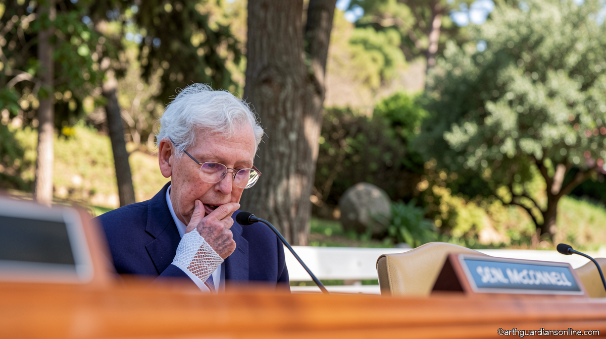 Mitch McConnell, Joe Biden and the growing epidemic of politicians hiding health problems