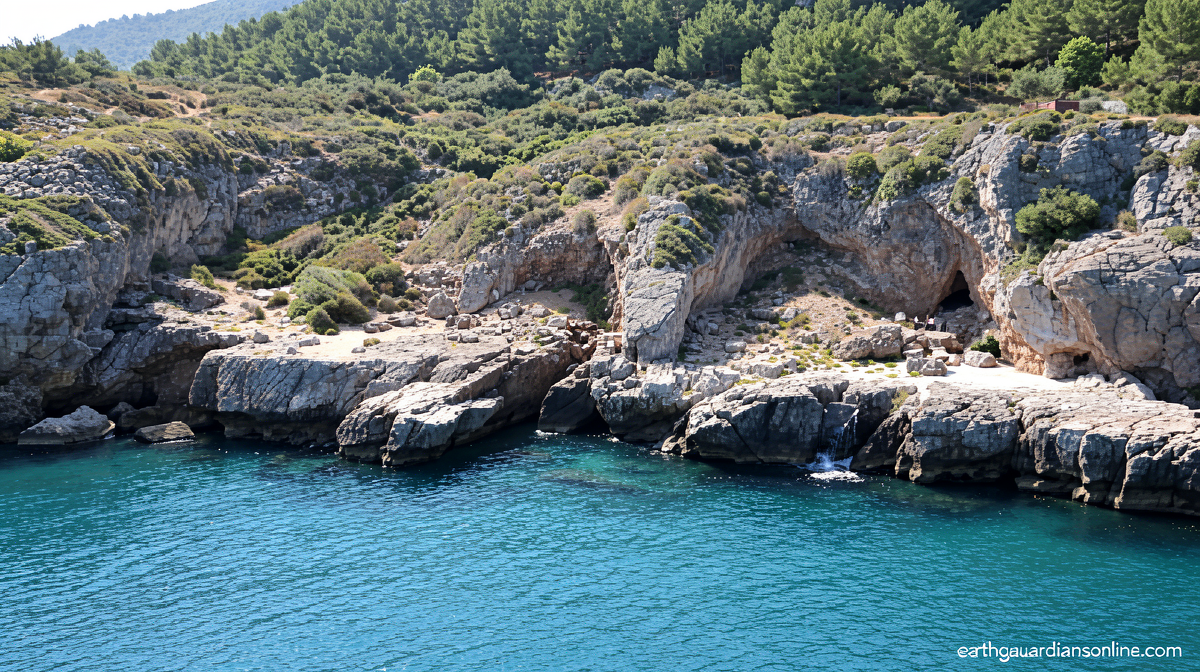 Prehistoric cave discoveries hint at shared culture between Neanderthals and humans