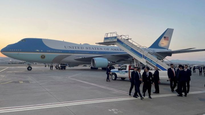 Several close personal aides joined Trump on his secret flight from Turkey, source says