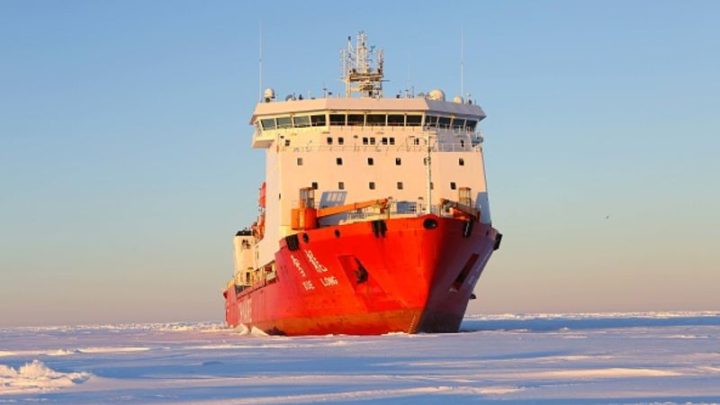 How an icy shipping route at the top of the world is bringing China and Russia together
