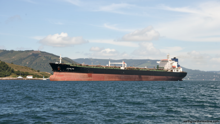 Wait… how much oil is actually leaving the Persian Gulf?