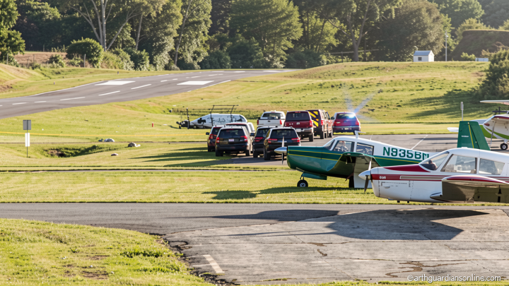1 dead, 2 injured after Pennsylvania state police helicopter and small plane collide