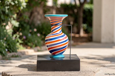 A Qing Dynasty vase 200 years ahead of its time