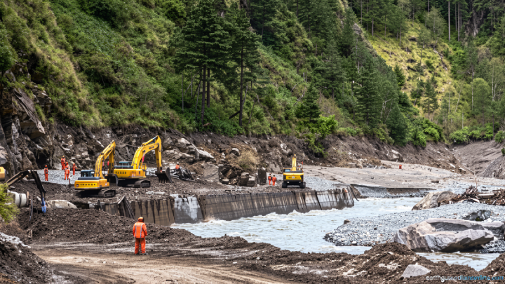 Overflowing lake adds new danger to desperate rescue efforts following China-Nepal disaster