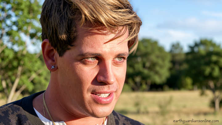 British far-right provocateur Milo Yiannopoulos has been deported from the US, DHS says