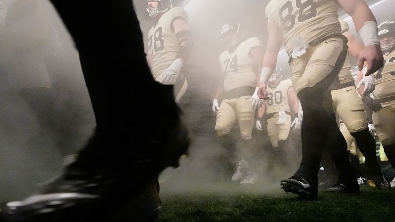 The NFL season officially kicks off tonight. Here are 5 things to watch in the first week of games