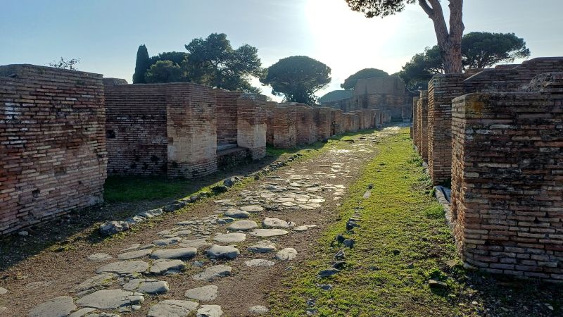 Old myth that all roads lead to Rome debunked by new analysis