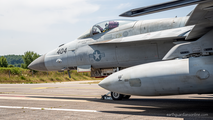 US military carries out new strikes on Iranian targets
